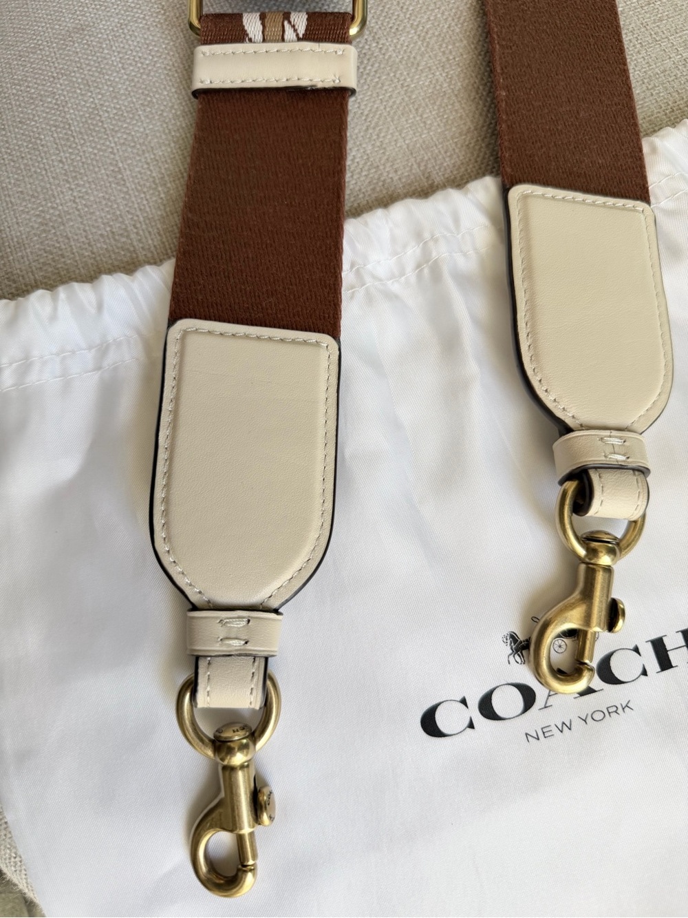 COACH Novelty Adjustable Reversible Guitar Shoulder Strap Brown Chalk Leather - Picture 11 of 16